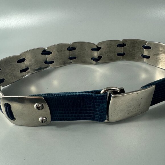 Suzi Roher Canada Blue Leather Silver-tone Metal Stretch Belt, Size Small - Picture 6 of 12